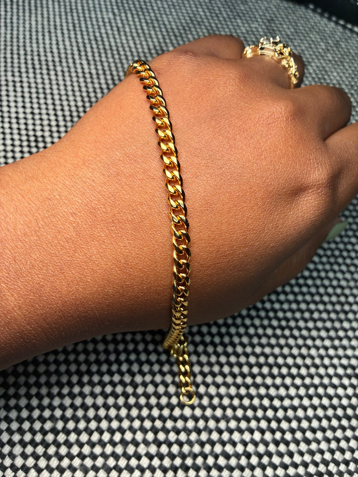 Classic Chain Bracelet (Pre-order)