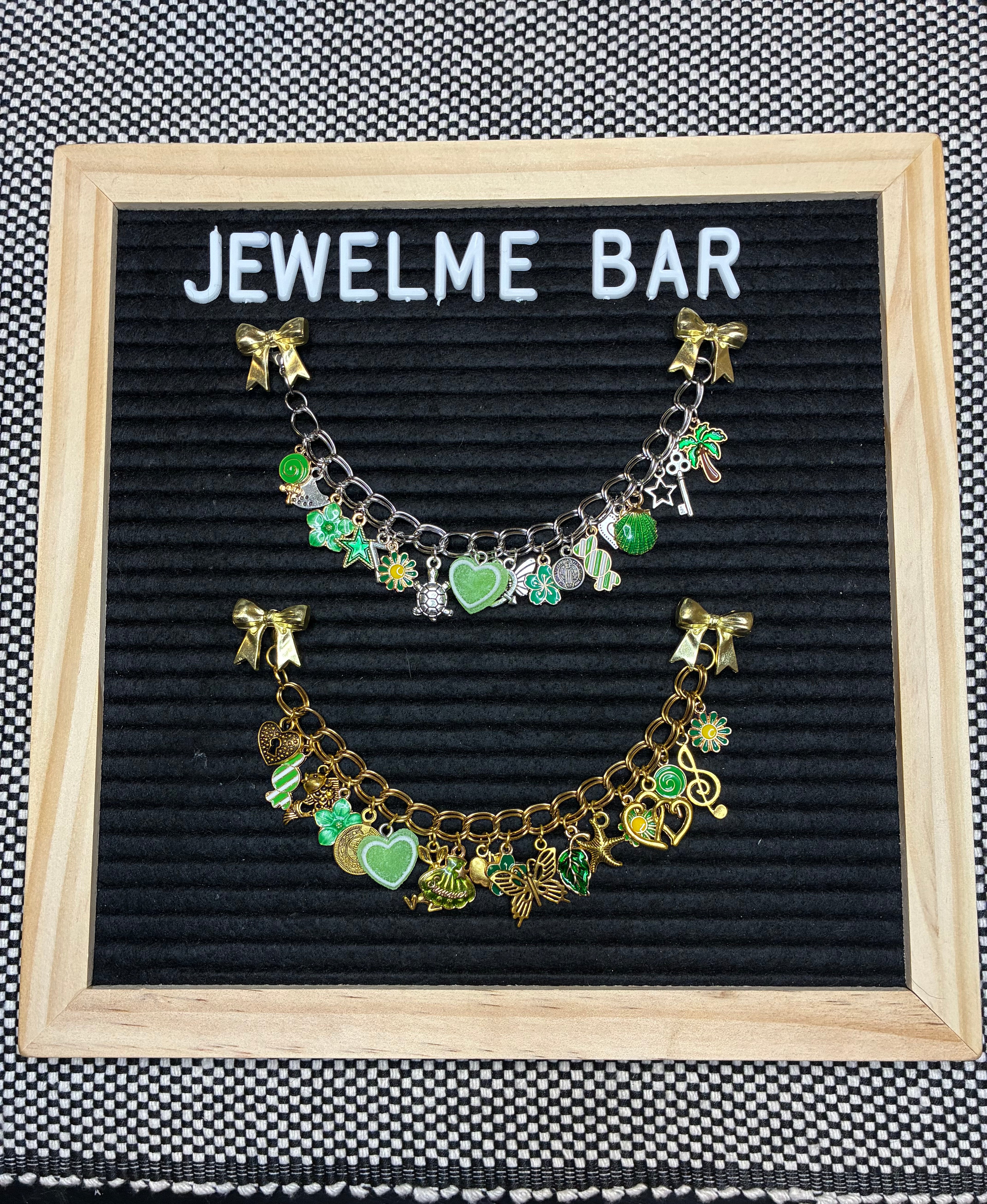 Signature Freestyle Color Charm Bracelet